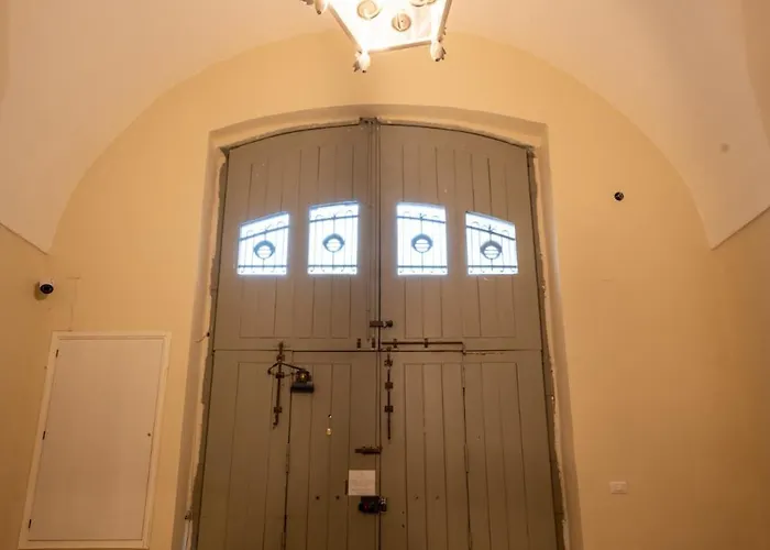 Eco בית הארחה 3*